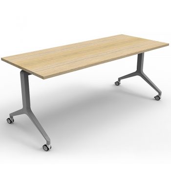 Folding table